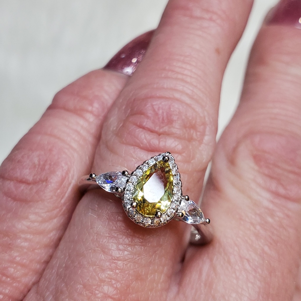 925 Silver Cz & CITRINE GEMSTONE  RING SZ 8 NWT